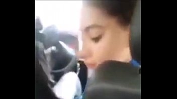 Ana Brand pagando o taxista com  boquete  - Amadoresbrasileirosineditos